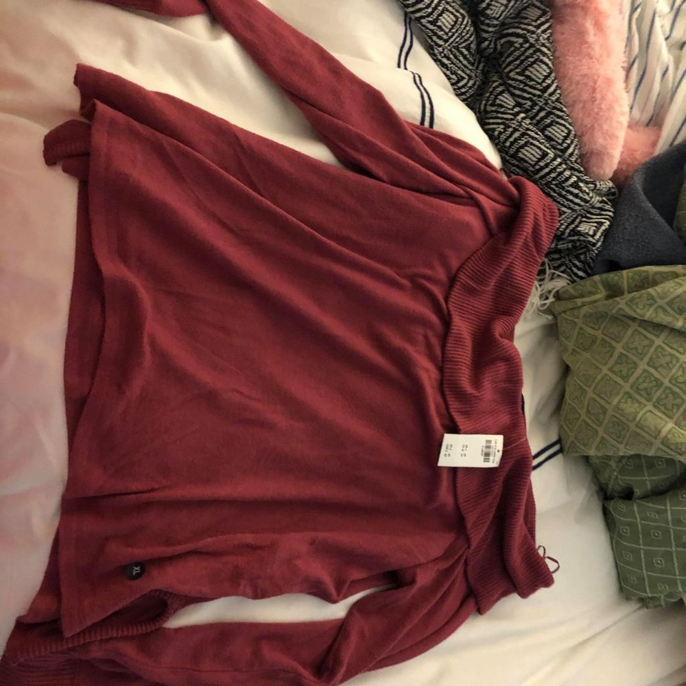 Abercrombie & Fitch Off shoulder Sweater